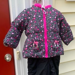 18 month toddler snow suite like new